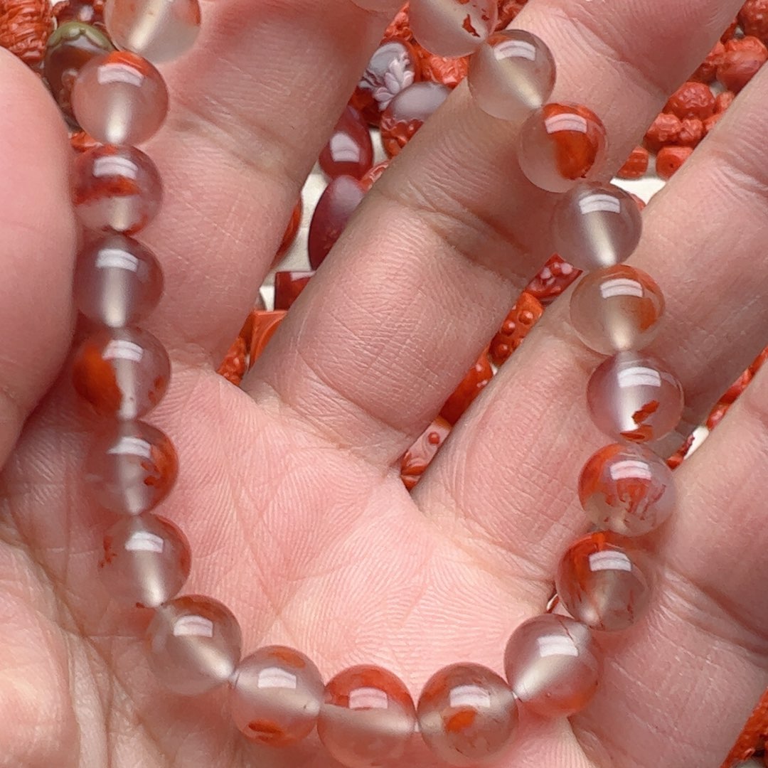 南红玛瑙配饰未镶嵌