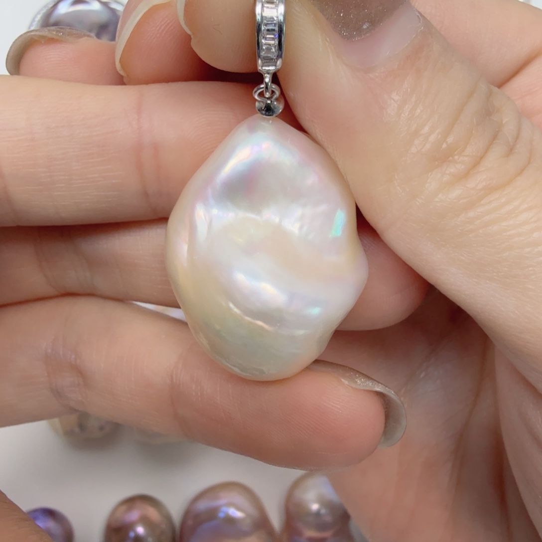 颈饰银S925镶嵌淡水珍珠