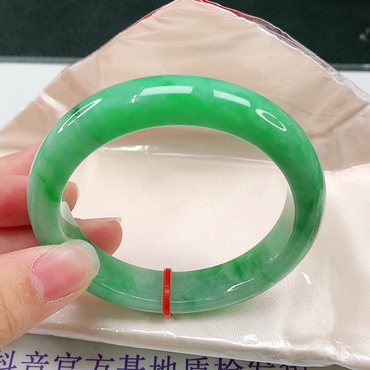 未镶嵌手镯翡翠蔚*翡翠