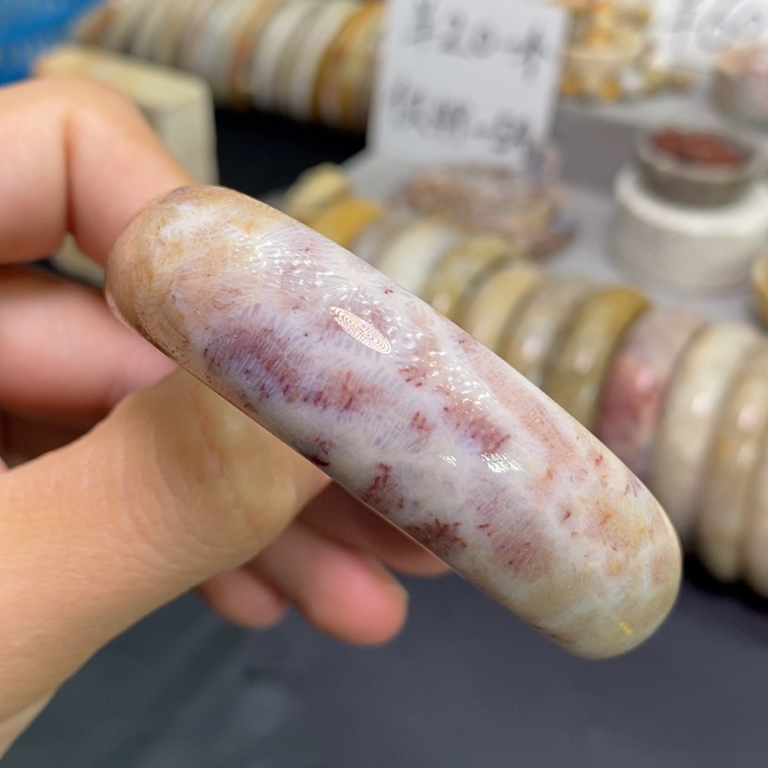 硅化玉未镶嵌手镯