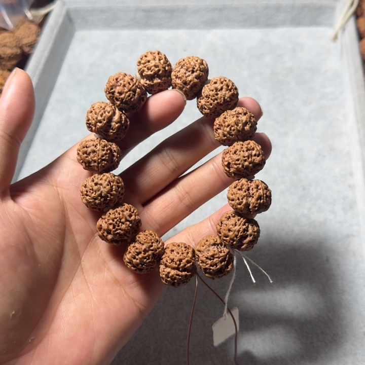 手串金刚菩提1号峰窝