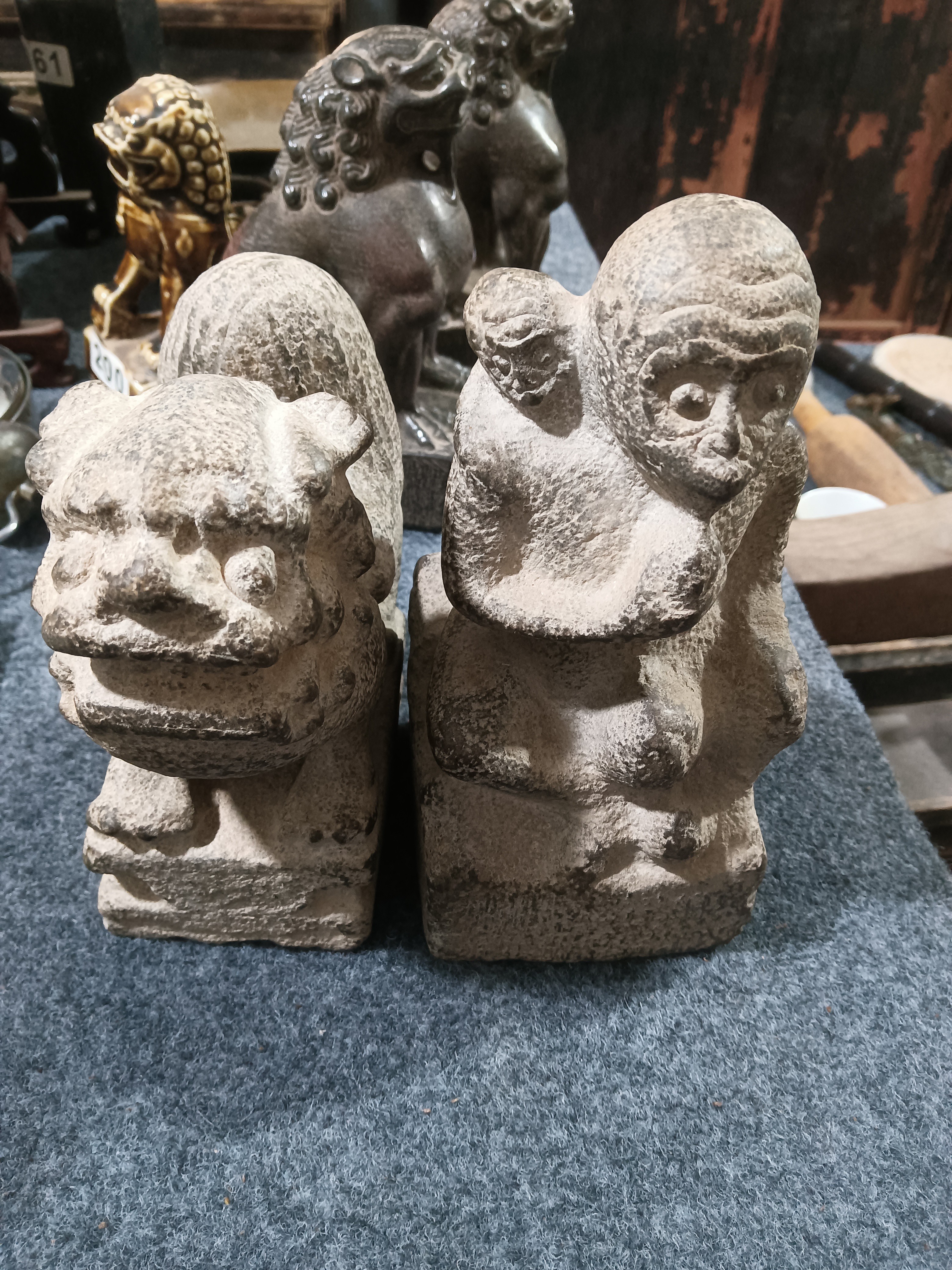 精美特色小摆件两个（特价不退换）