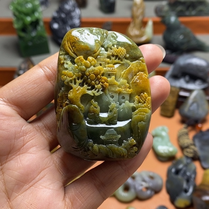 和田玉颈饰未镶嵌