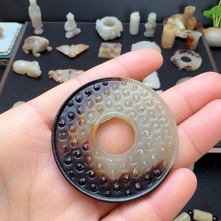 和田玉挂件未镶嵌