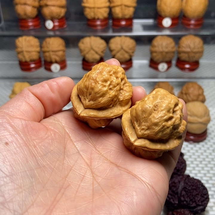 文玩核桃把件60金玉满堂