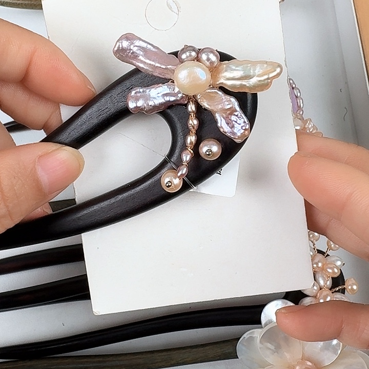 淡水珍珠发饰未镶嵌