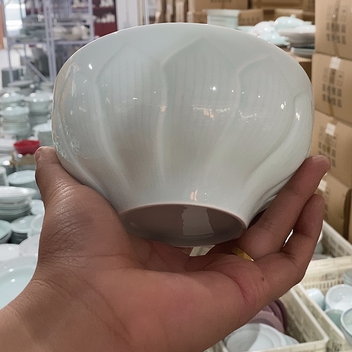 白瓷影青花瓣面碗4只