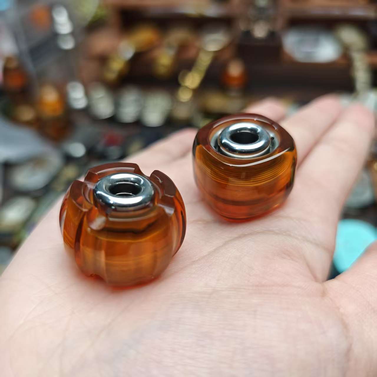 【PEI刀坠】edc解压玩具推牌挂坠刀坠挂绳