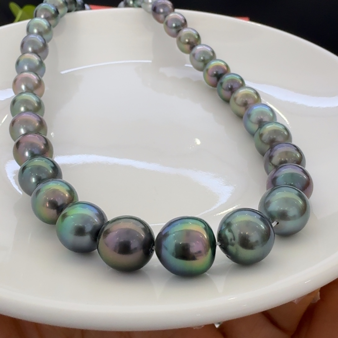 未镶嵌海水珍珠颈饰