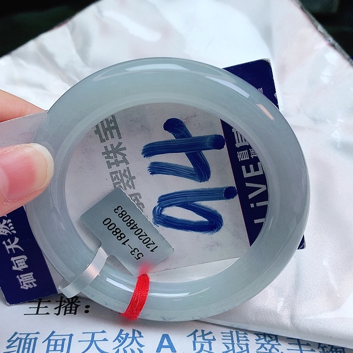翡翠手镯未镶嵌缅甸天然a货翡翠手镯