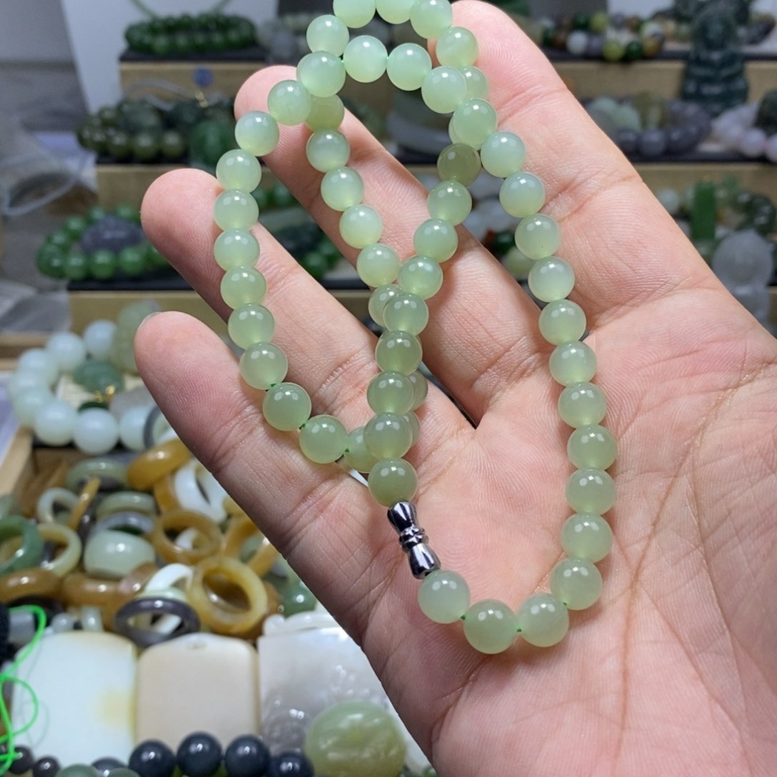 和田玉颈饰未镶嵌嚓**冰