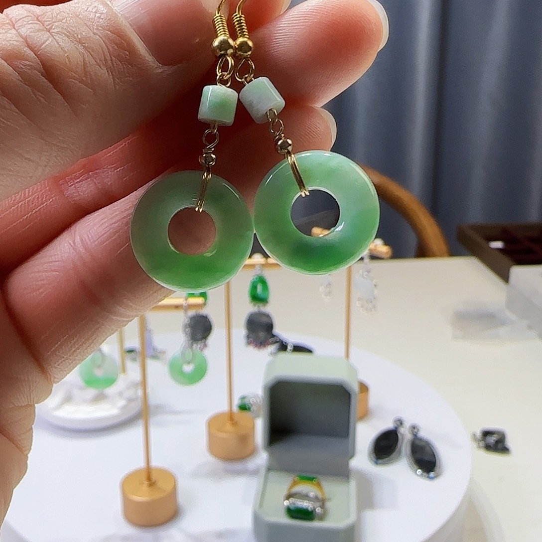 翡翠耳饰未镶嵌天然缅甸a货翡翠