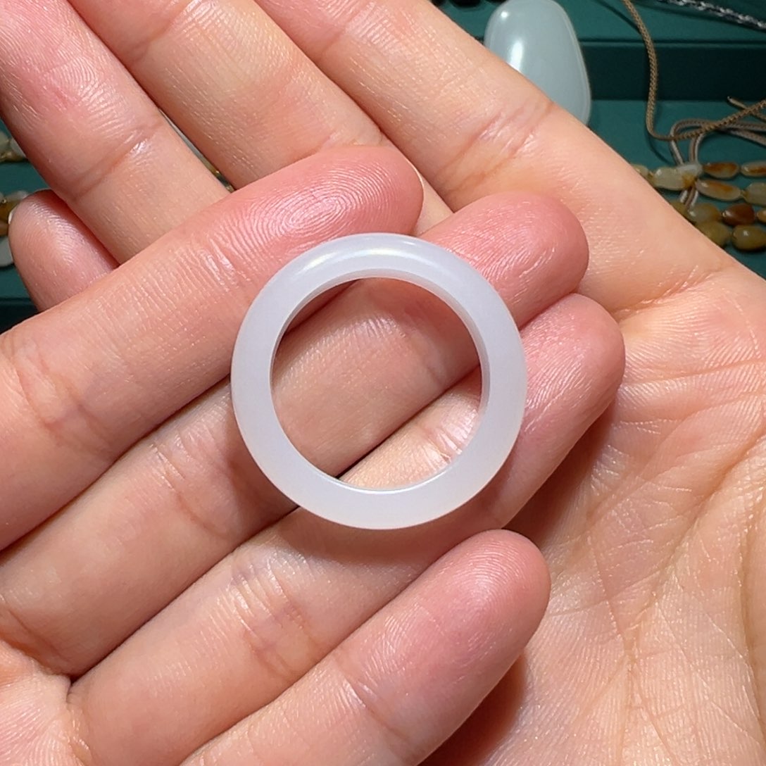 和田玉玉牌未镶嵌申*