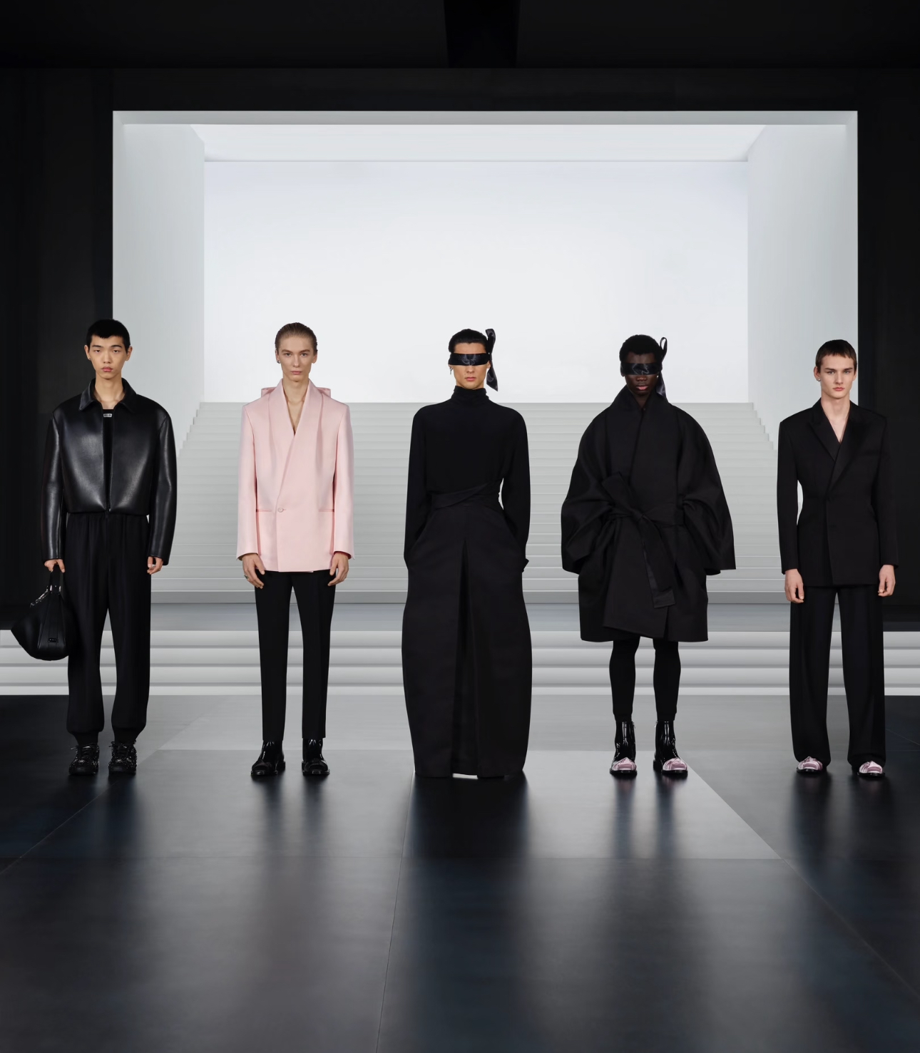 LL-A18661-新款时尚连帽刺绣百搭休闲潮牌宽松卫衣