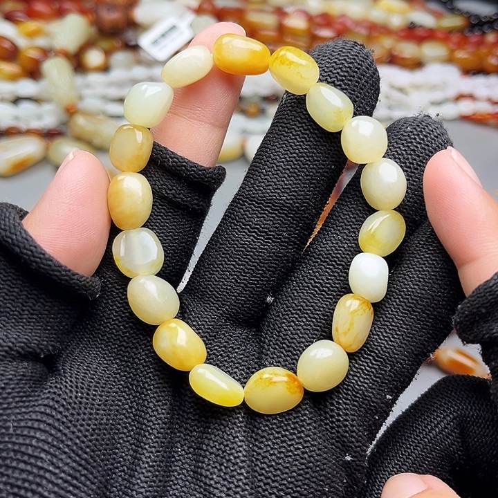 和田玉未镶嵌手链