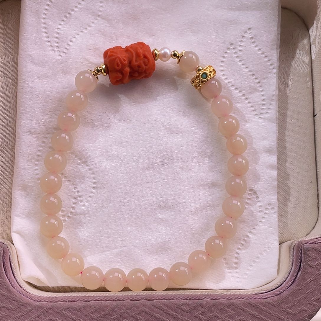 未镶嵌手串和田玉藕粉设计款手串6mm