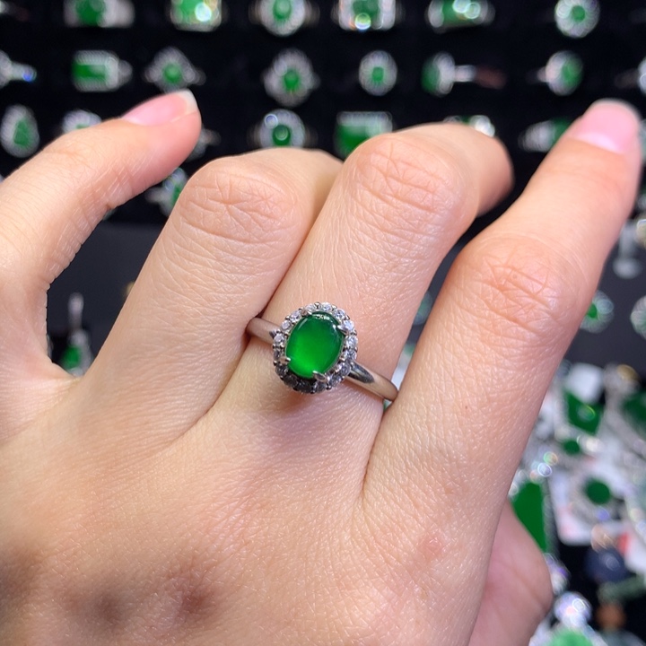 【闪购商品】翡翠戒指银S925镶嵌天然翡翠