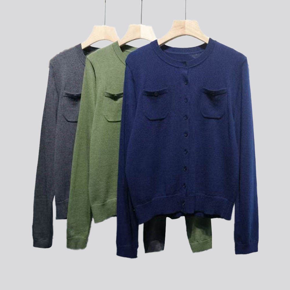 圆领双口袋长袖针织衫-YMY2504034