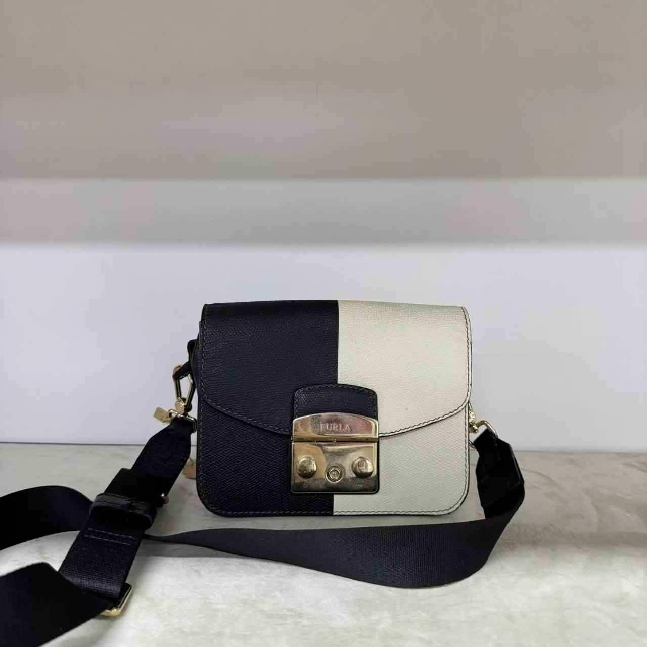 95新 FURLA/芙拉 乱乱子中古/女士/单肩包/103502
