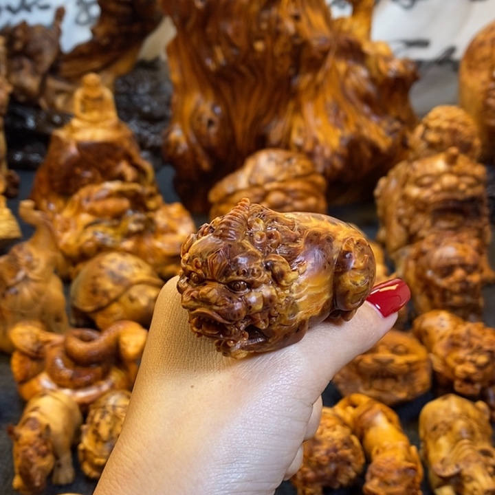 瑞***吉崖柏貔貅手把件手把件