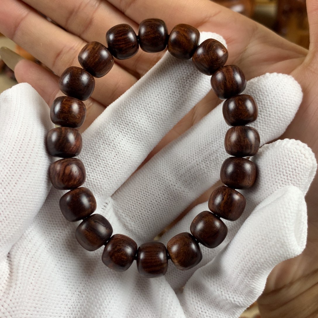 黄花梨/降香黄檀0.9*1.0手串