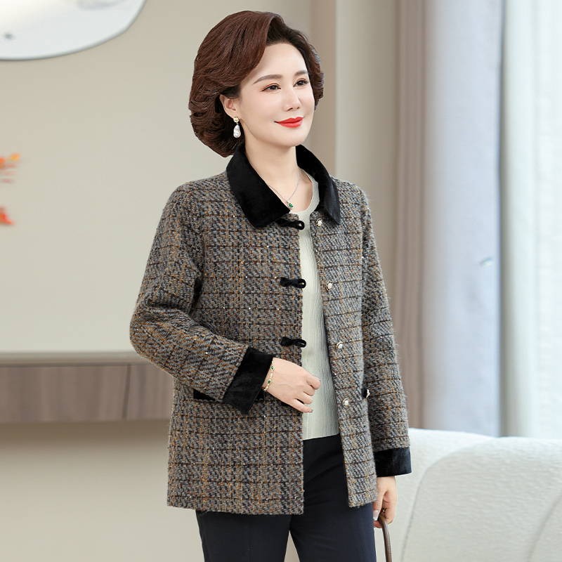 秋装中老年毛呢外套女宽松直筒显瘦妈妈呢子大衣中年妇女气质外套