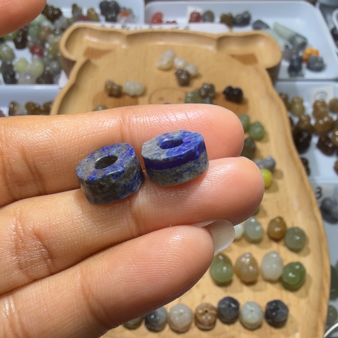 和田玉未镶嵌珠宝奇石