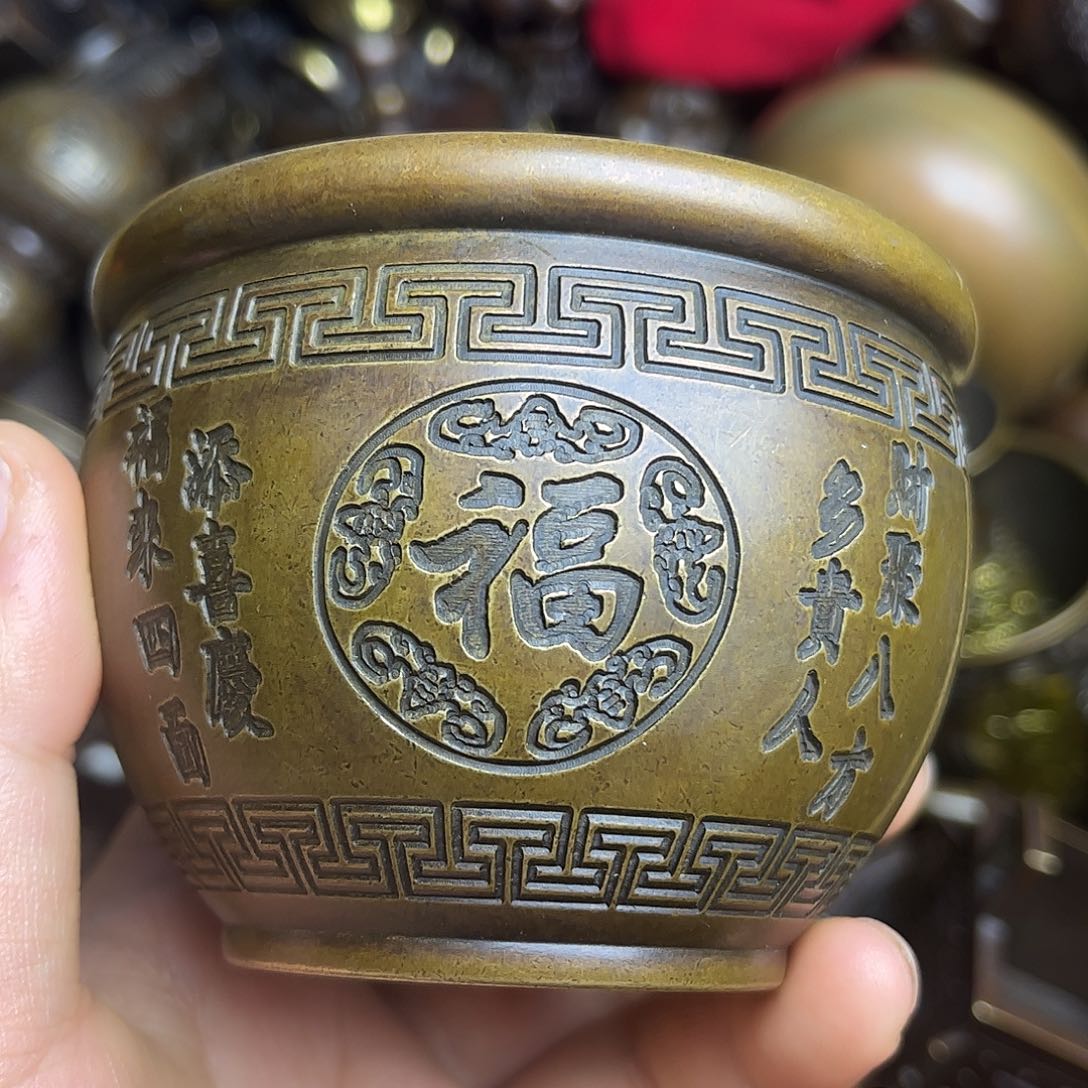 精美铜器，做工精致