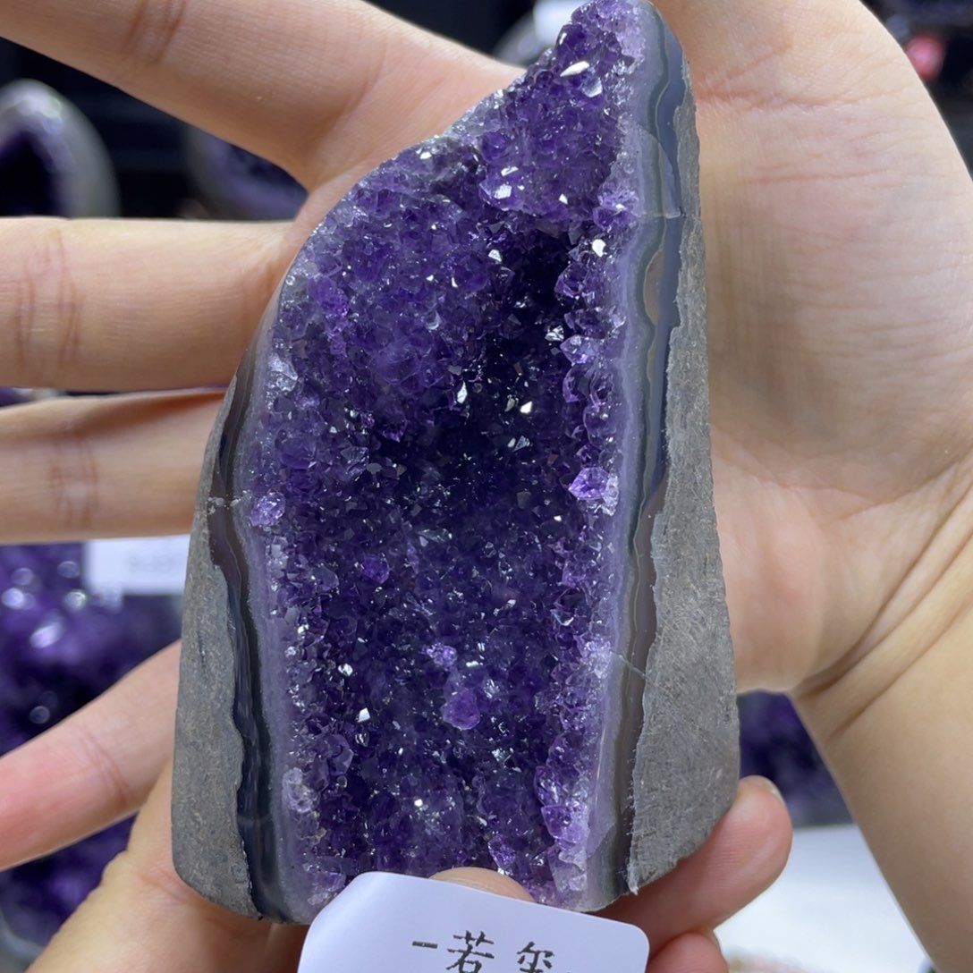 未镶嵌紫晶大型摆件（非配饰）乌拉圭紫水晶摆件r360