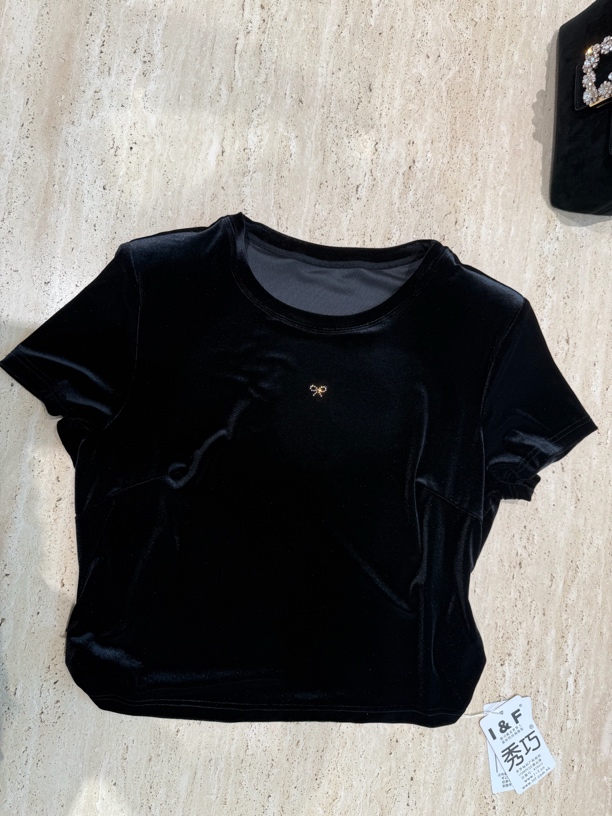 秀巧10532垫肩减龄上衣森系温婉风