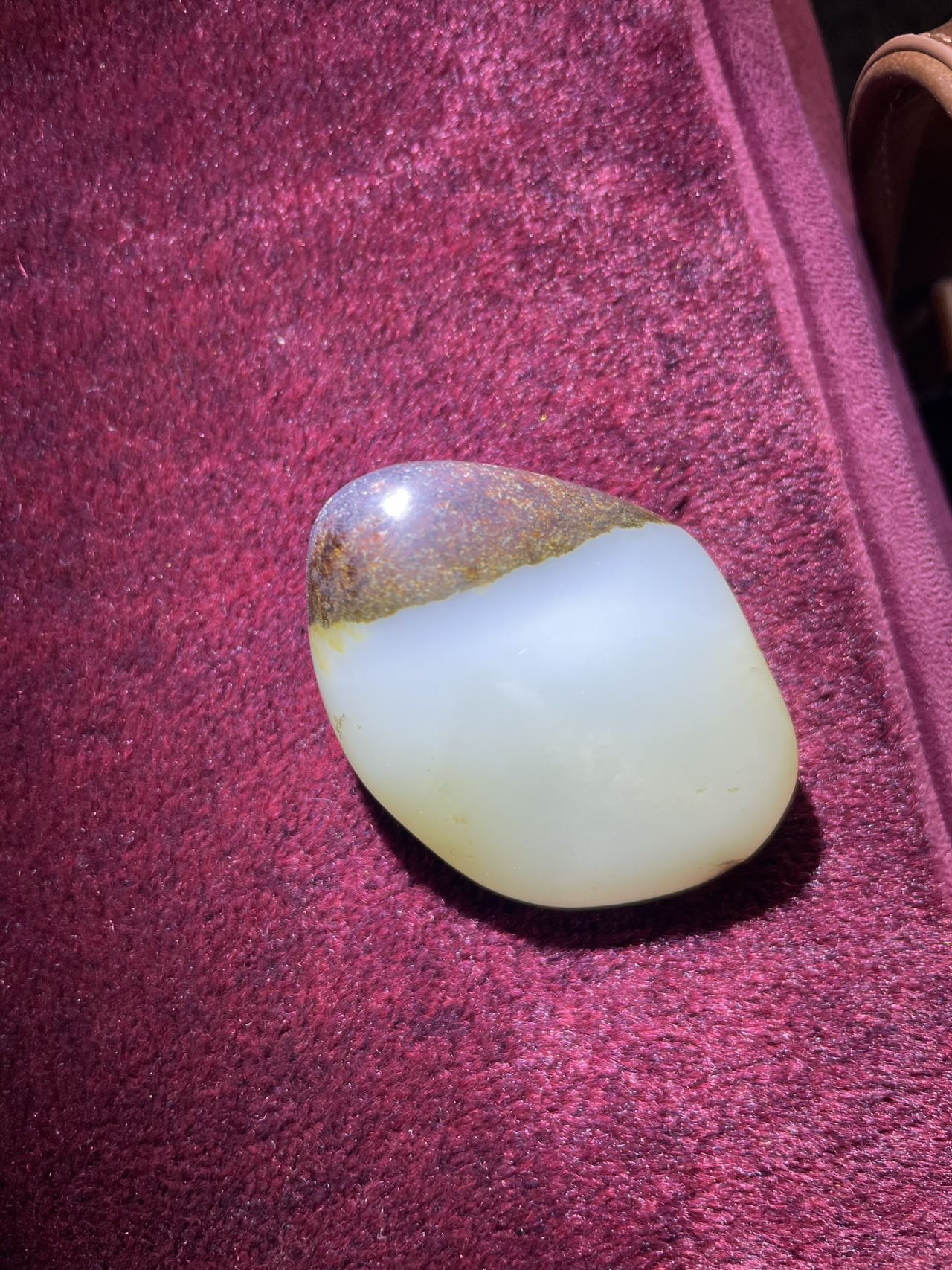 和田玉黑红皮潵金皮原石