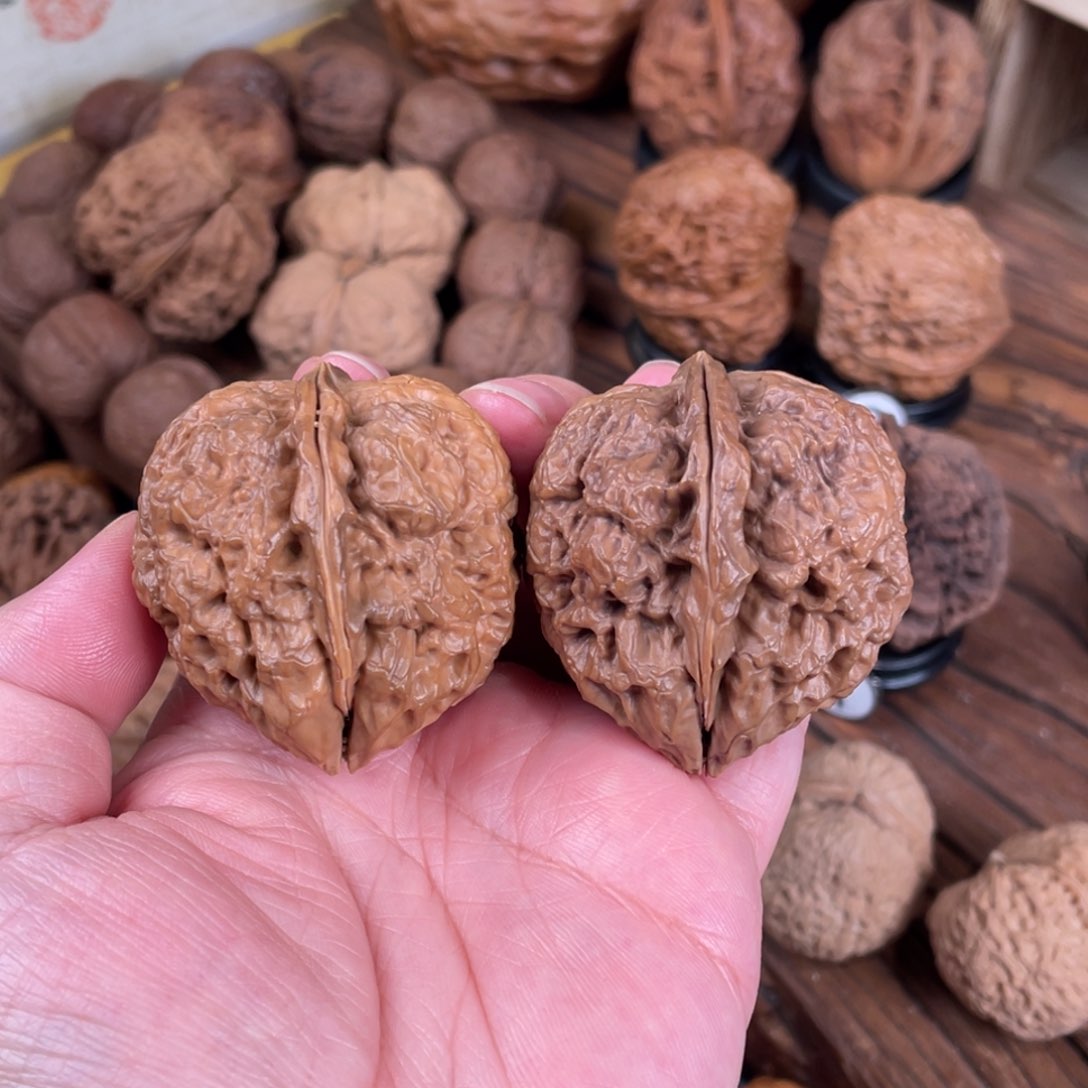 文玩核桃把件本****双石破天惊41