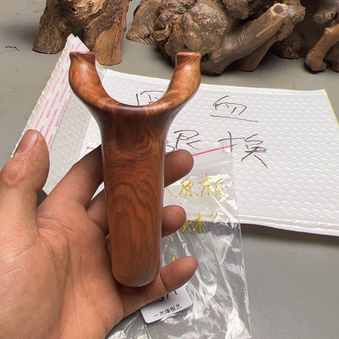 无花朵          371