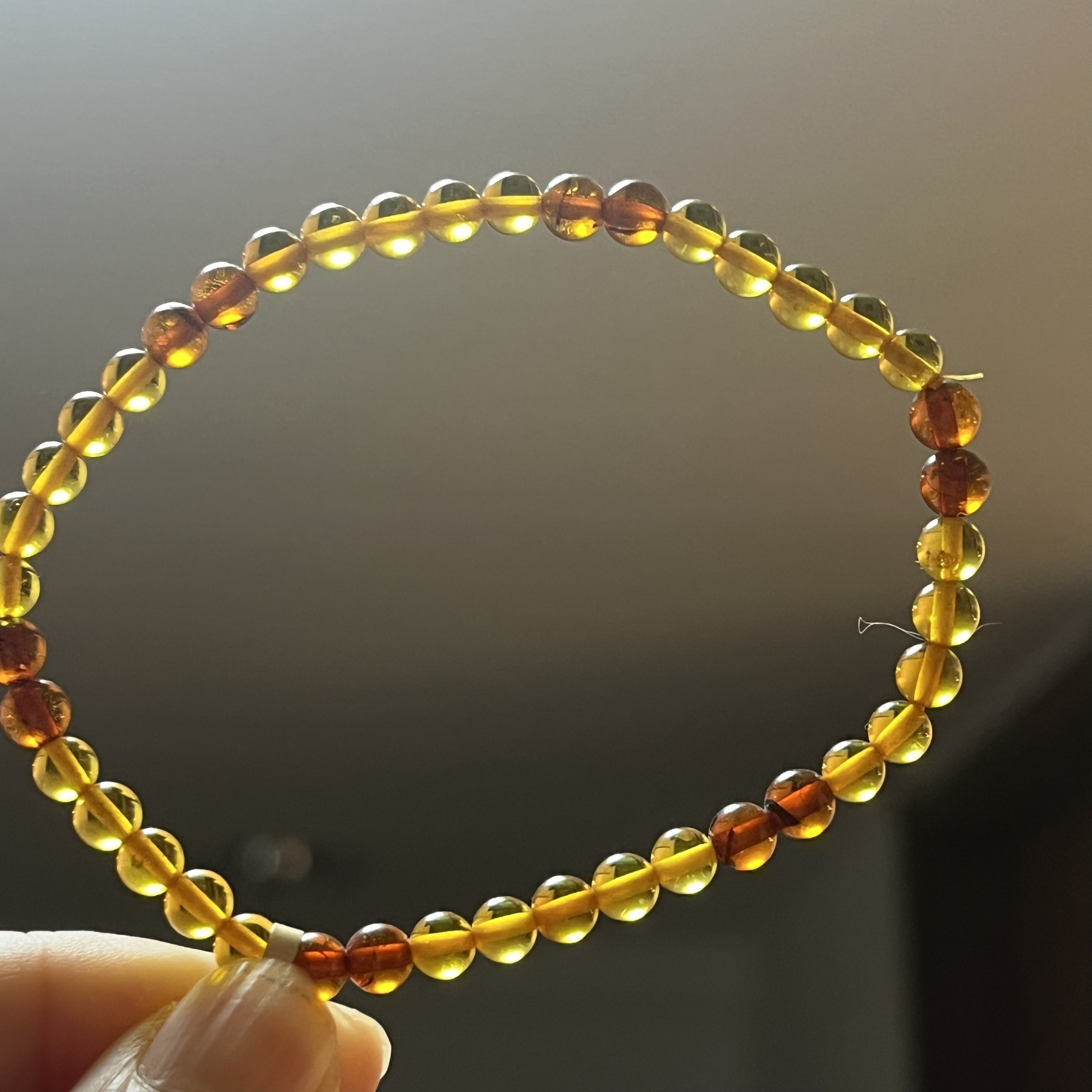 天然缅甸琥珀3mm小珠子叠戴手串特价秒杀可给宝宝佩戴健康安全