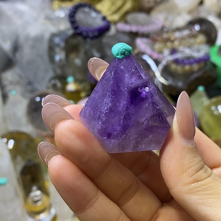 未镶嵌珠宝半成品水晶