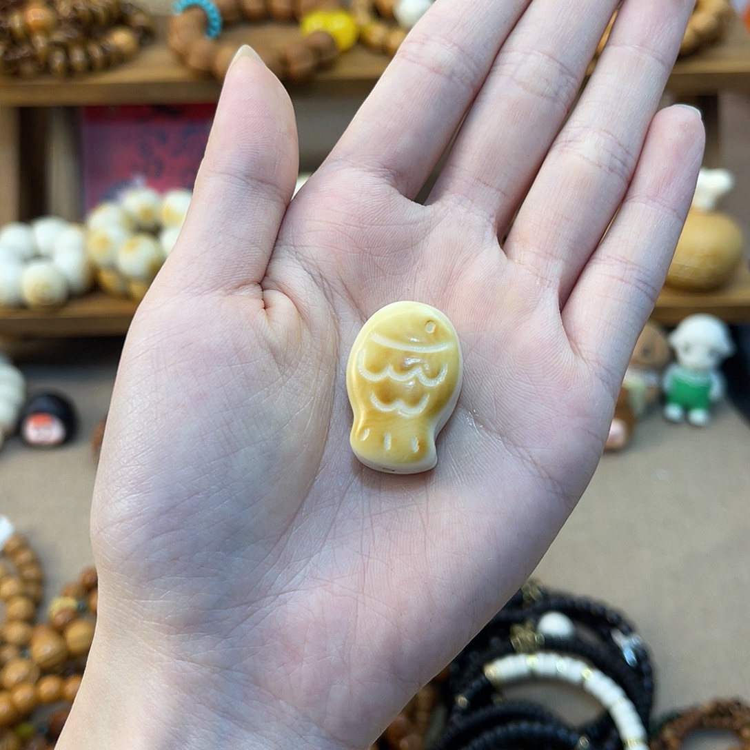 M***e菩提根/象牙果吊坠小鱼配件一个