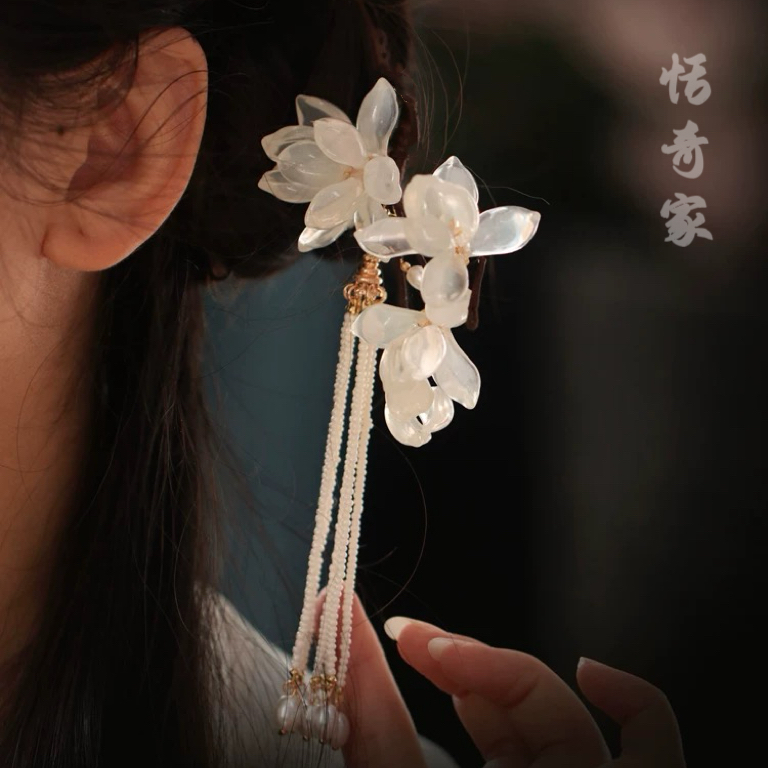 恬奇家a779”白玉兰花“高定长流苏木质发簪清新淡雅古风汉服宋制