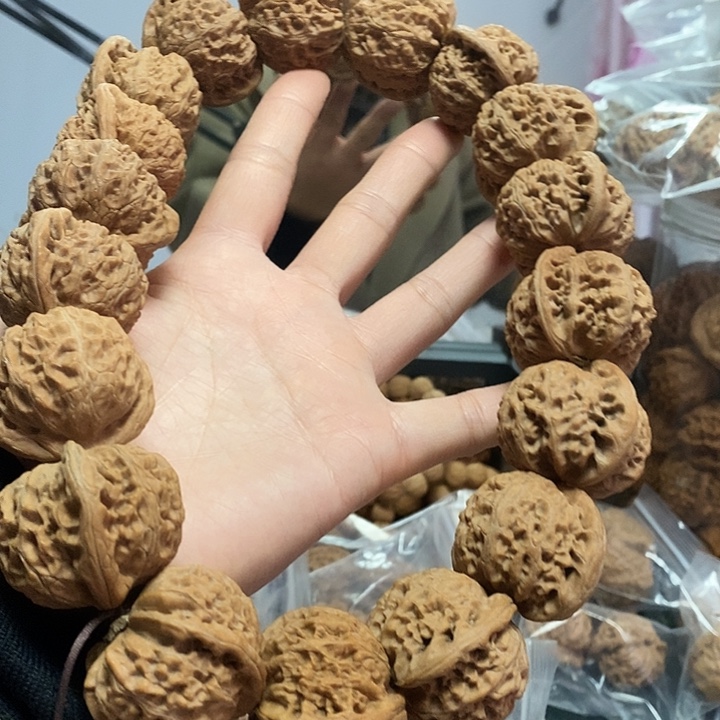 把件文玩核桃37宫灯手持红皮