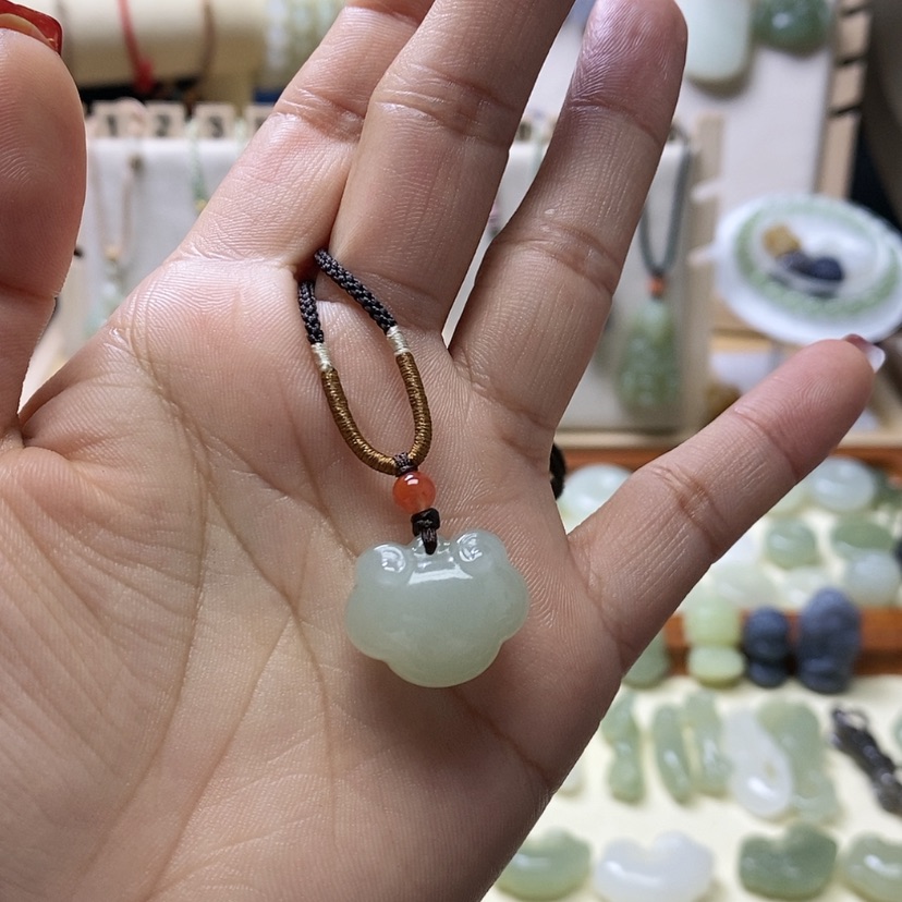 【闪购商品】和田玉颈饰未镶嵌