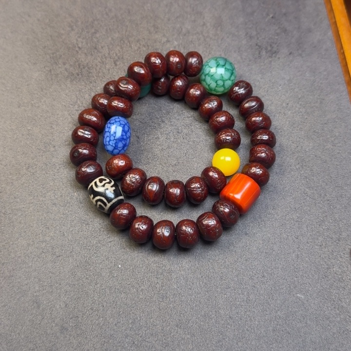 凤眼菩提吊坠凤眼