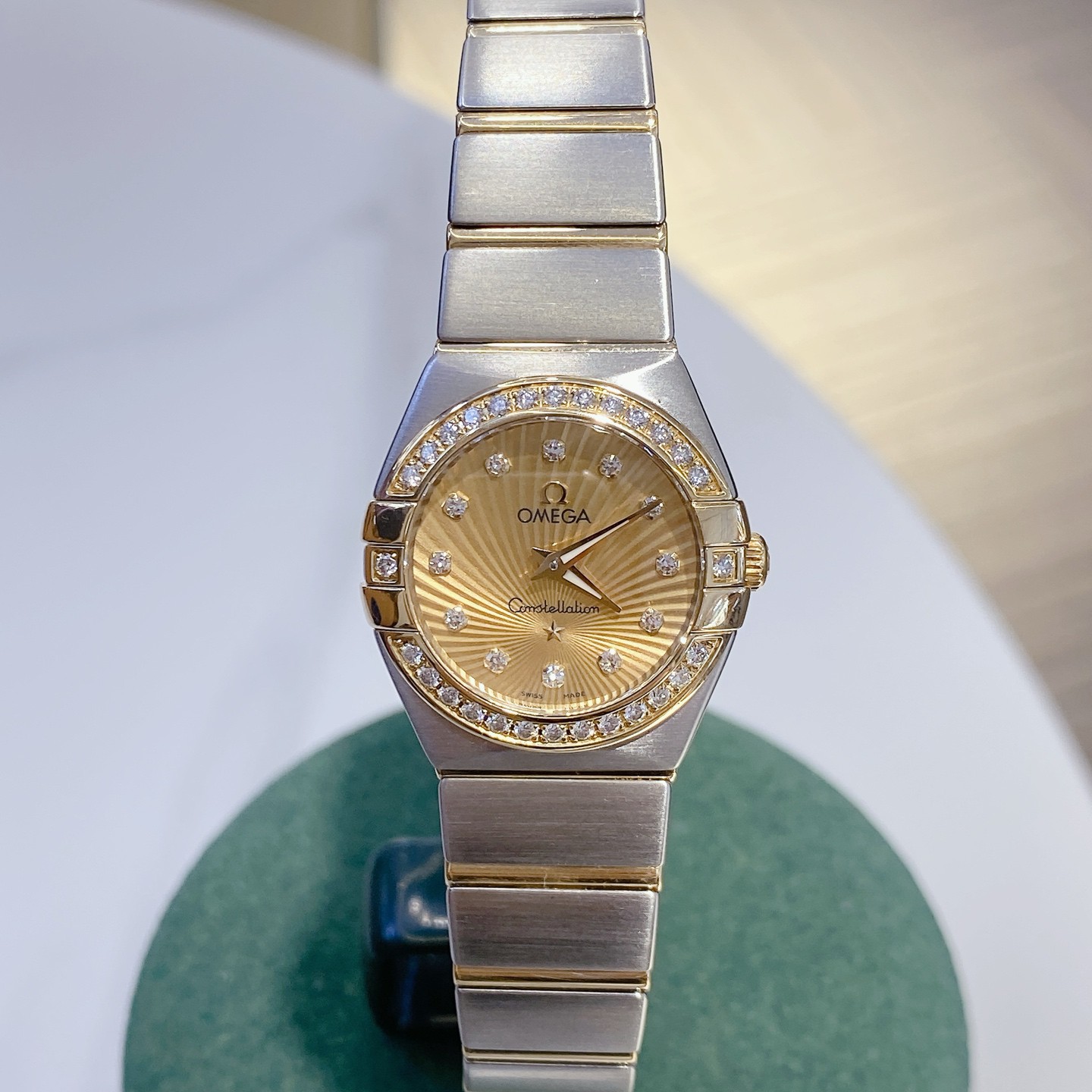 95新 Omega/欧米茄 99新星座石英女表 表径24mm单表