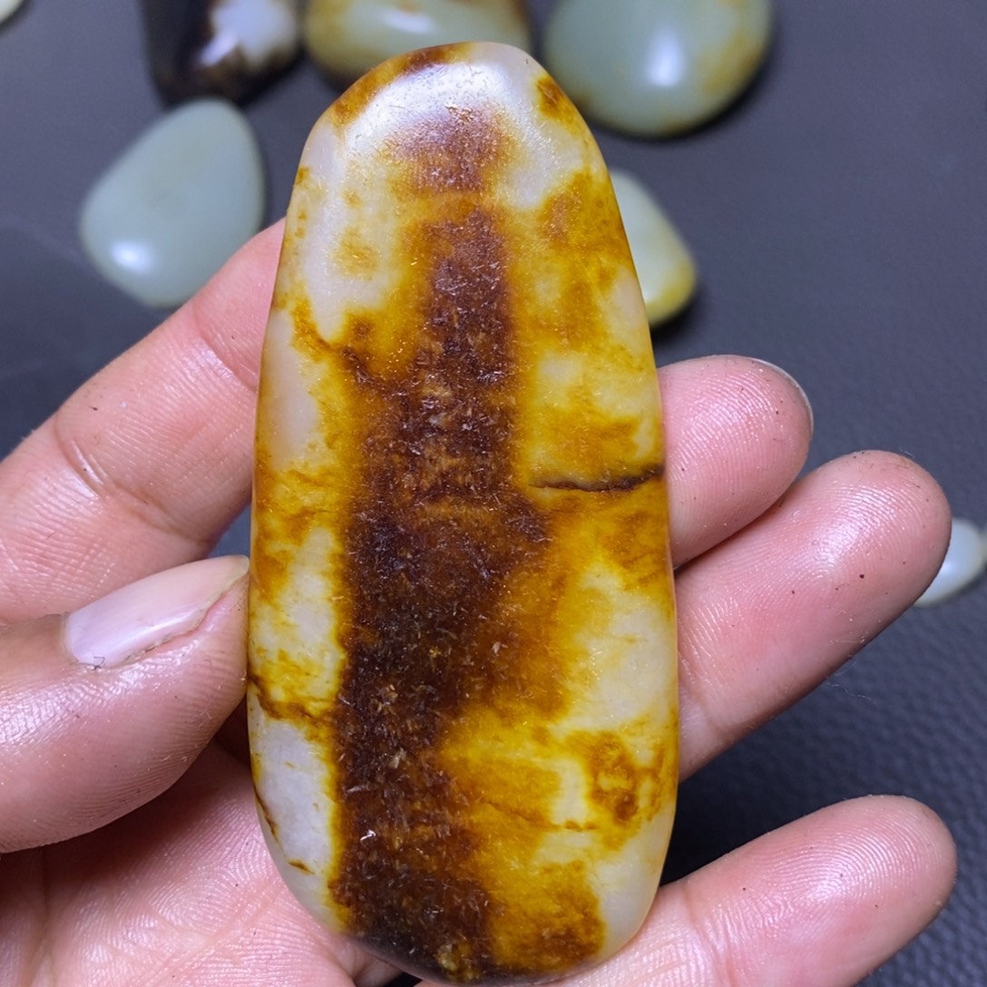 和田玉（糖玉）未镶嵌挂件