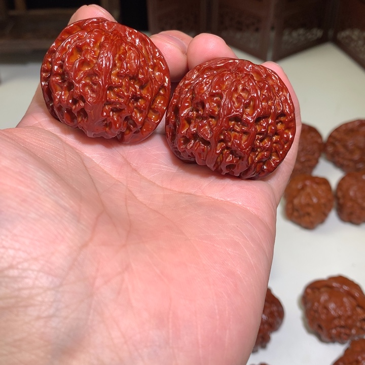 文玩核桃把件苹果9.42