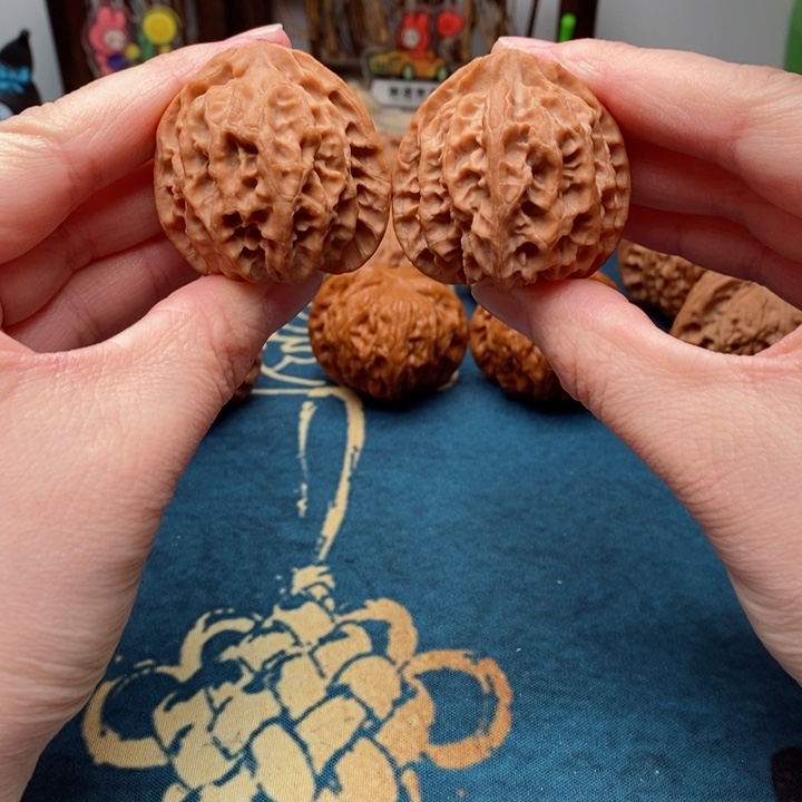 文玩核桃把件全品苹果园38