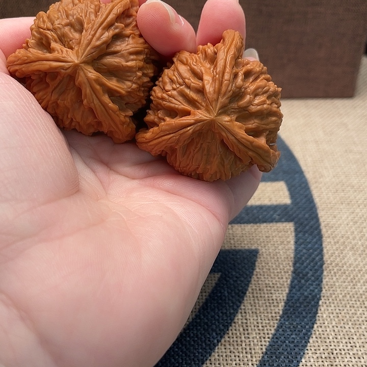 北***龍吊坠文玩核桃白狮子