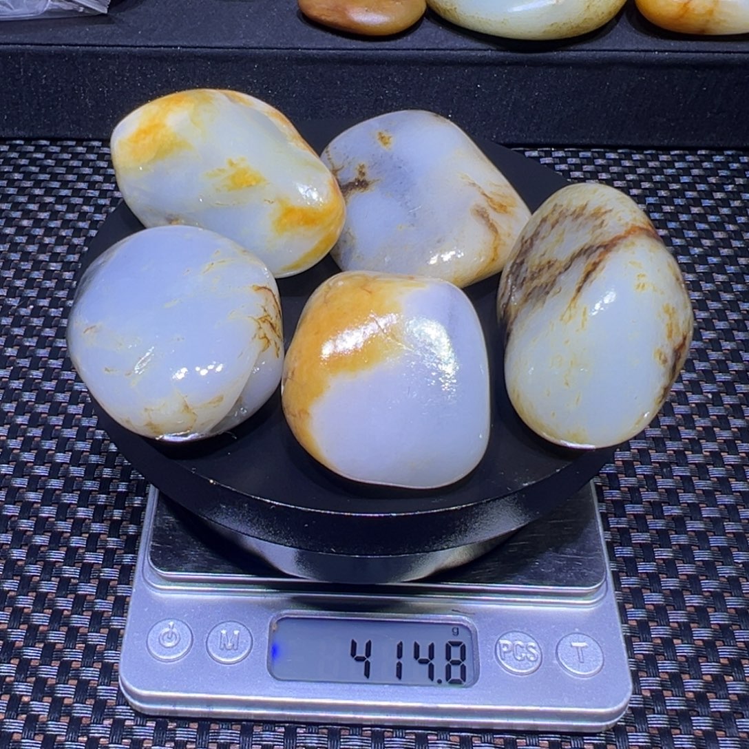 盛***马和田玉（子料）未镶嵌吊坠(不含链)