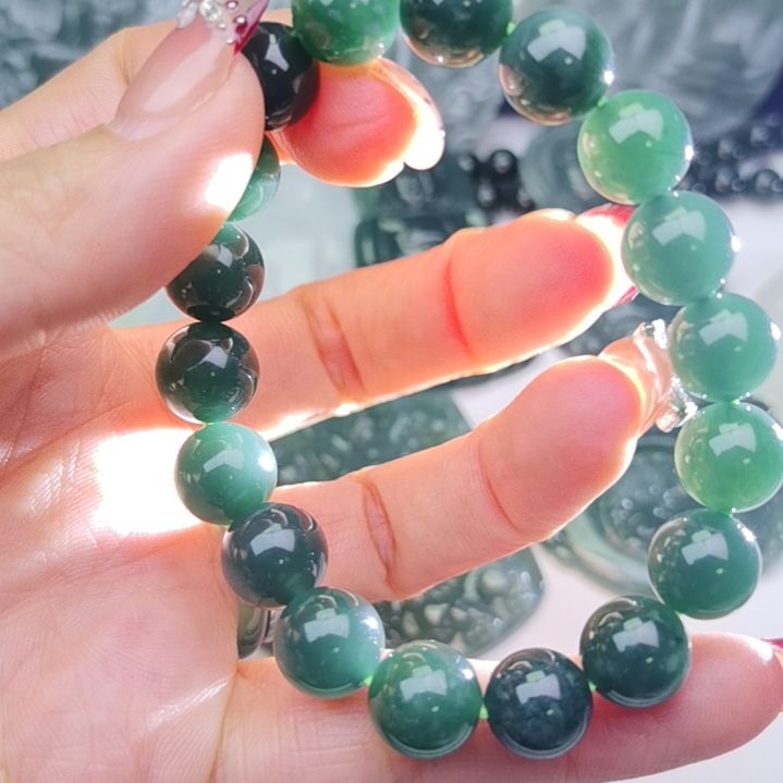 翡翠颈饰未镶嵌天然的A货翡翠多样性发货
