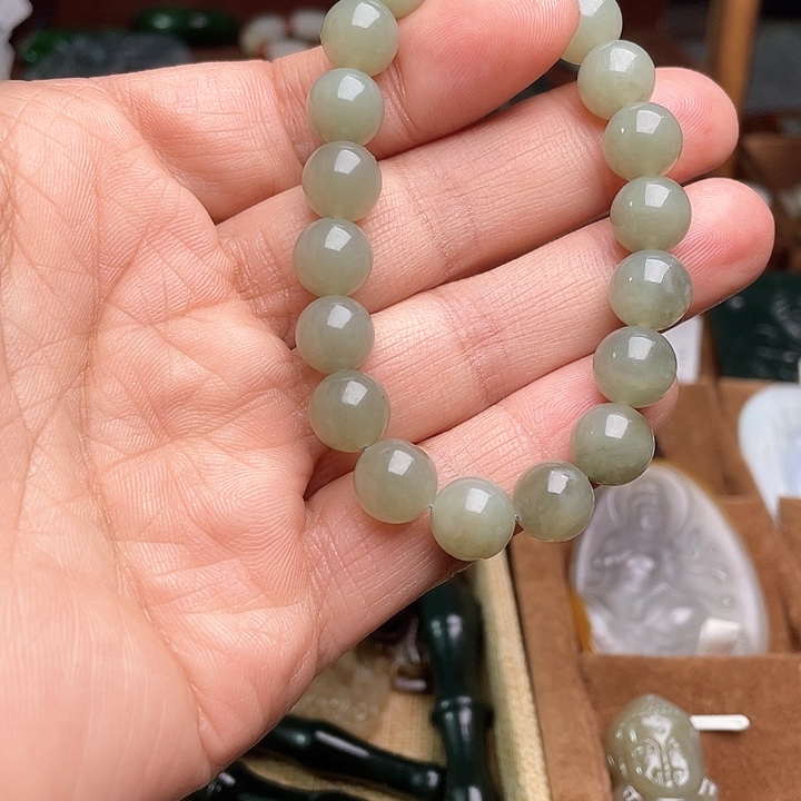 和田玉手链未镶嵌