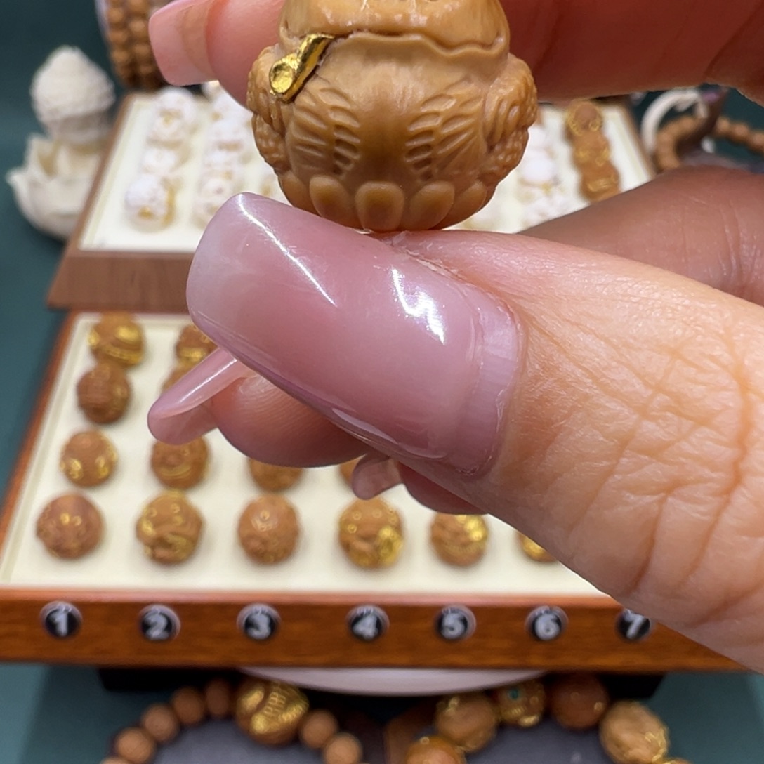 爱***哥吊坠猴头核桃单颗