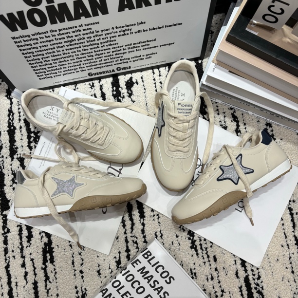 星星闪闪阿甘鞋女2025春夏新款软底德训鞋休闲运动鞋练车跑步女鞋